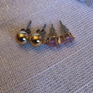 Set of two studs Gold tone balls, and cubic zirconia light pink teardrops